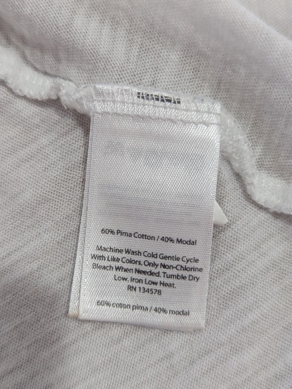 Vineyard Vines Plain White Short Sleeve T-Shirt Logo Tee Size Sm *GUC - Picture 7 of 9